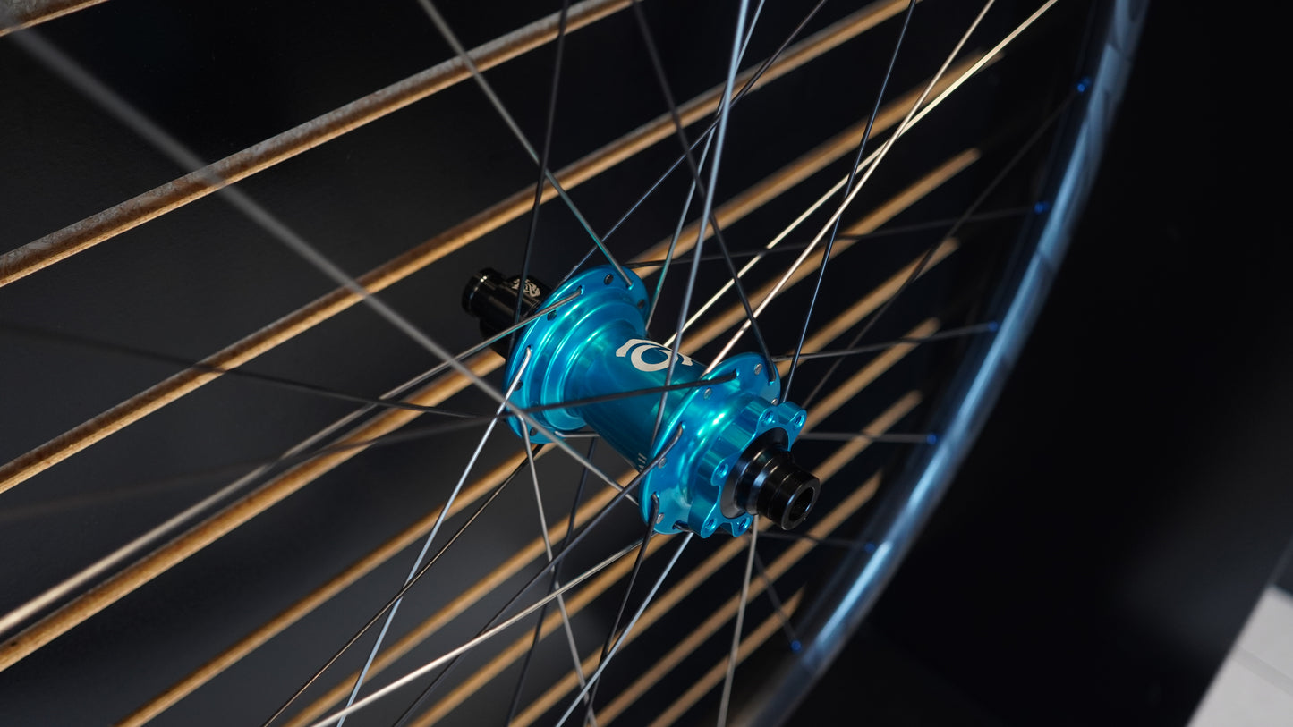 Wheelset [Industry nine hydra boost X Race Face Arc offset 30] 29"