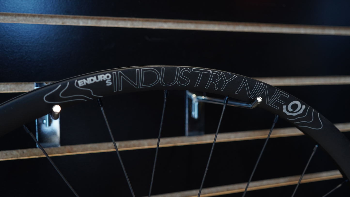 Wheelset [Industry nine 1:1 X Industry nine Enduro S] 27.5"